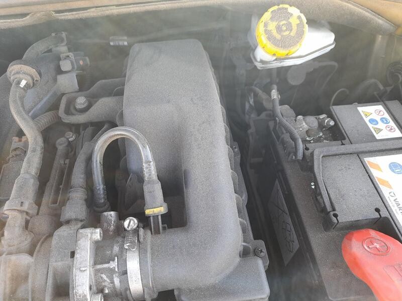 Recambio de carcasa filtro aire para citroën c-elysee (dd_) 1.2 vti 82 referencia OEM IAM 9826454780  