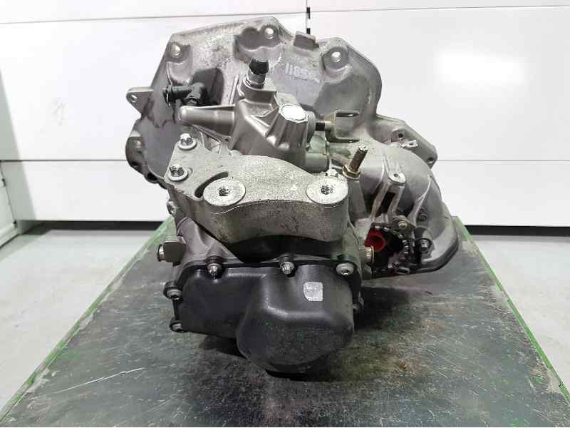 Recambio de caja cambios para opel corsa d ´´111 years´´ referencia OEM IAM 55566112 B100924252 JC418 5VELOCIDADES