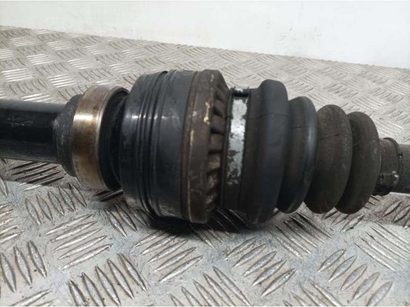 Recambio de transmision delantera derecha para volvo serie 850 tdi berlina referencia OEM IAM 8111308  