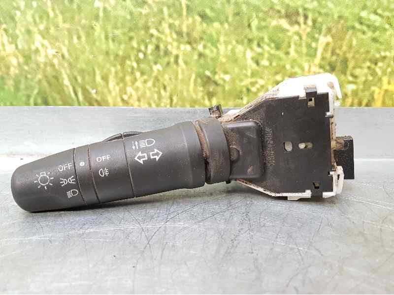 Recambio de mando luces para nissan cabstar chasis cabina referencia OEM IAM   