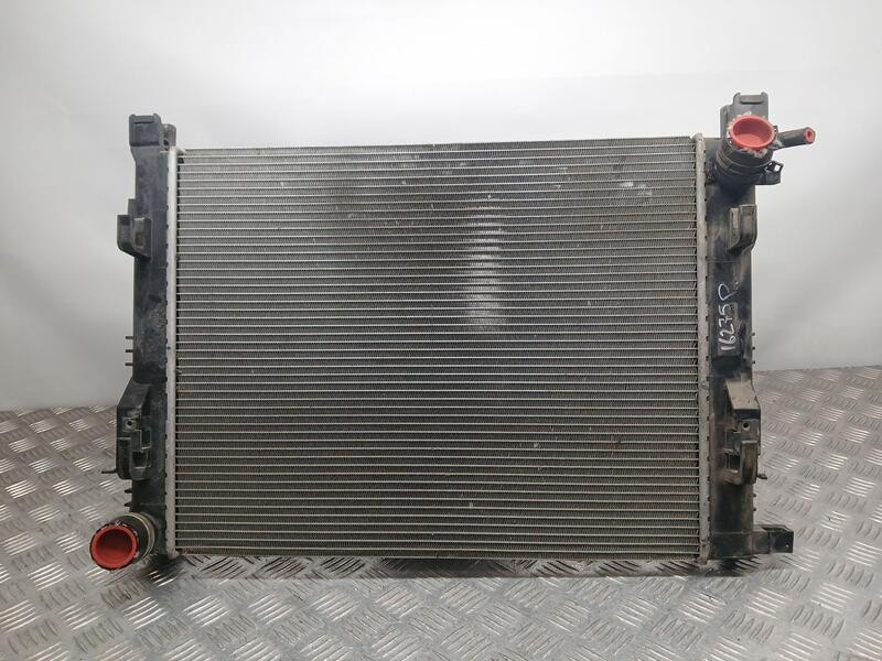 Recambio de radiador agua para renault captur intens referencia OEM IAM 214107326R  