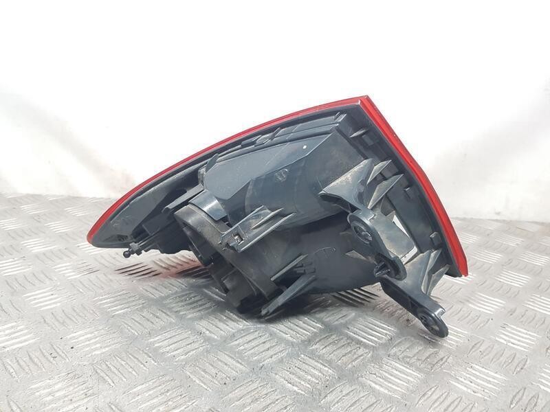 Recambio de piloto trasero derecho para bmw serie 3 lim. (f30) 318 d referencia OEM IAM 63217312846  EXTERIOR