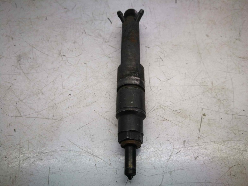 Recambio de inyector para seat toledo (1m2) 1.9 tdi referencia OEM IAM 028130203F  