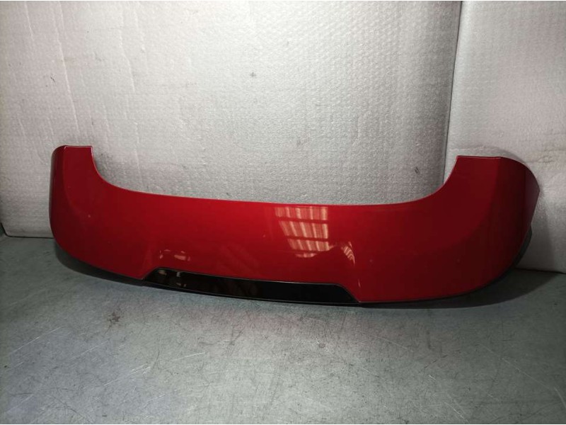 Recambio de aleron trasero para dr 5.0 hybrido glp referencia OEM IAM 609001281AA  CON LUZ FRENO