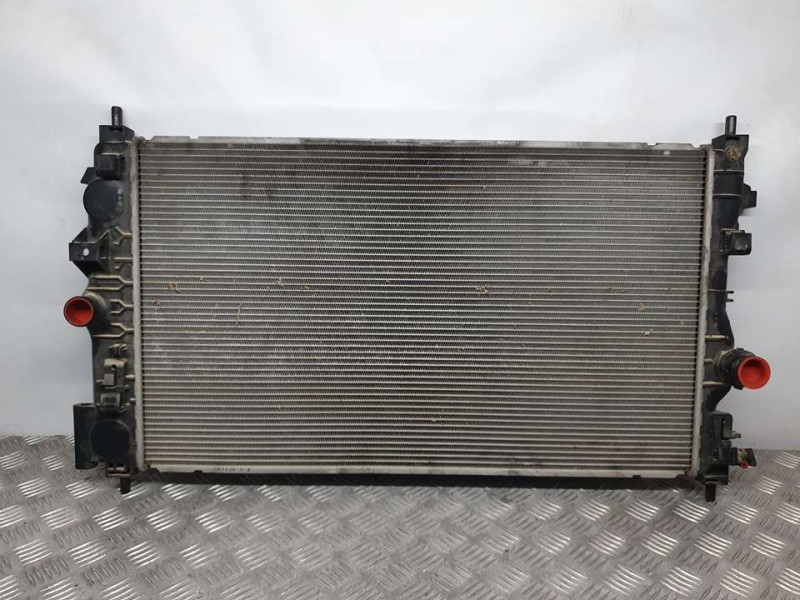 Recambio de radiador agua para opel zafira tourer expression referencia OEM IAM 13312812 DELPHI 