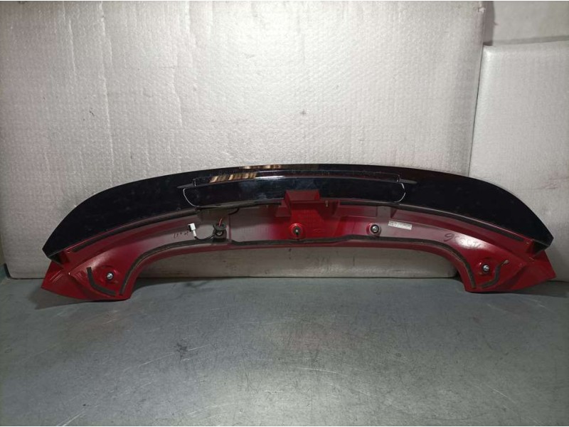 Recambio de aleron trasero para dr 5.0 hybrido glp referencia OEM IAM 609001281AA  CON LUZ FRENO