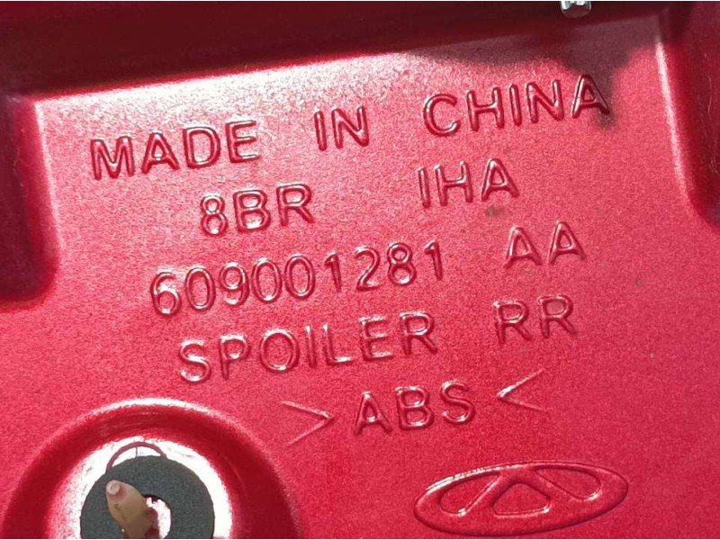 Recambio de aleron trasero para dr 5.0 hybrido glp referencia OEM IAM 609001281AA  CON LUZ FRENO