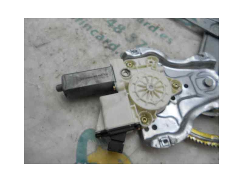 Recambio de elevalunas delantero derecho para toyota corolla (e12) 1.6 linea sol berlina 3/5 referencia OEM IAM   