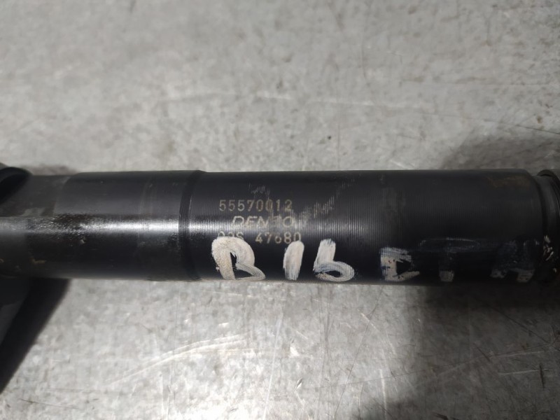 Recambio de inyector para opel meriva b 1.6 cdti dpf referencia OEM IAM 55570012  DENSO