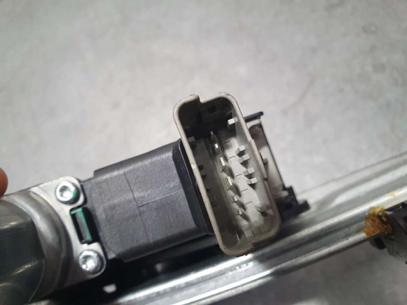 Recambio de elevalunas delantero izquierdo para dacia sandero stepway referencia OEM IAM 807219238R 05042022064629 ELECTRICO 6 P