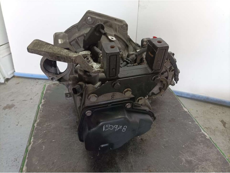 Recambio de caja cambios para volkswagen polo (6r1) advance referencia OEM IAM MZL 181113 5VELOCIDADES