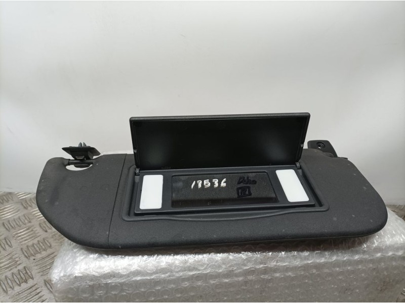 Recambio de parasol derecho para citroën ds3 limited edition referencia OEM IAM 16121827ZD  
