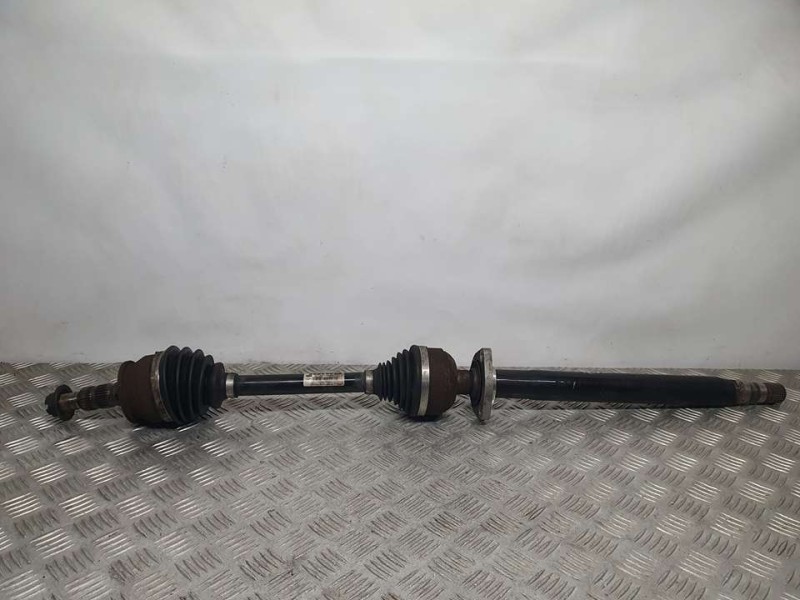 Recambio de transmision delantera derecha para opel zafira tourer expression referencia OEM IAM 13348259 10239823 