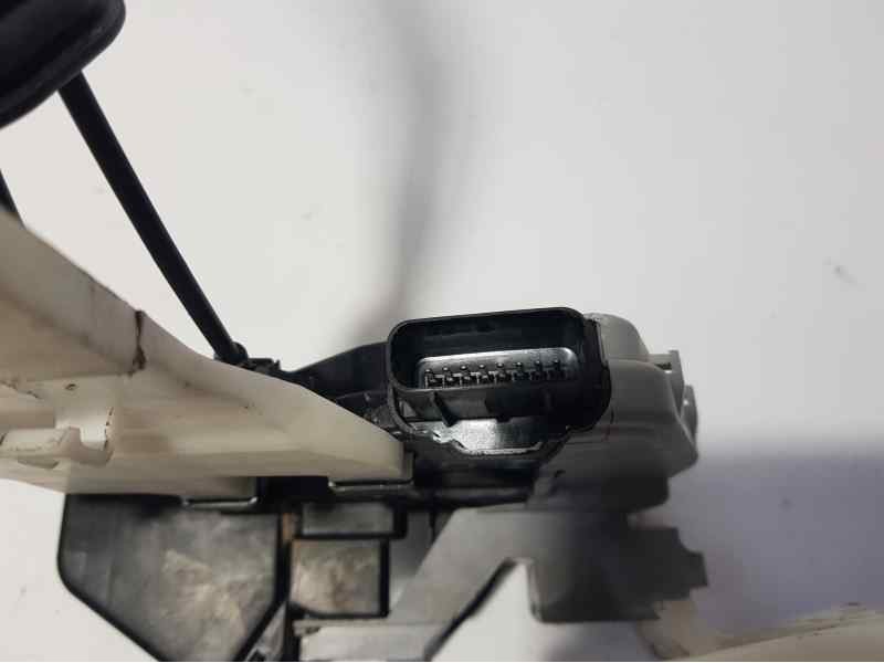 Recambio de cerradura puerta delantera izquierda para hyundai ioniq style elektro referencia OEM IAM   PLASTICO TOCADO