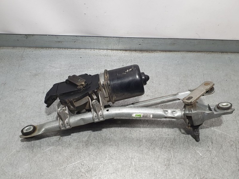 Recambio de motor limpia delantero para peugeot 107 urban referencia OEM IAM 34522911  VALEO