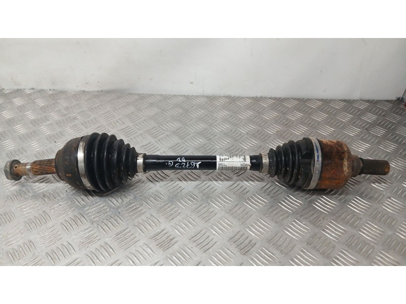 Recambio de transmision delantera izquierda para opel vivaro c furgoneta (k0) 2.0 referencia OEM IAM 9813091880  