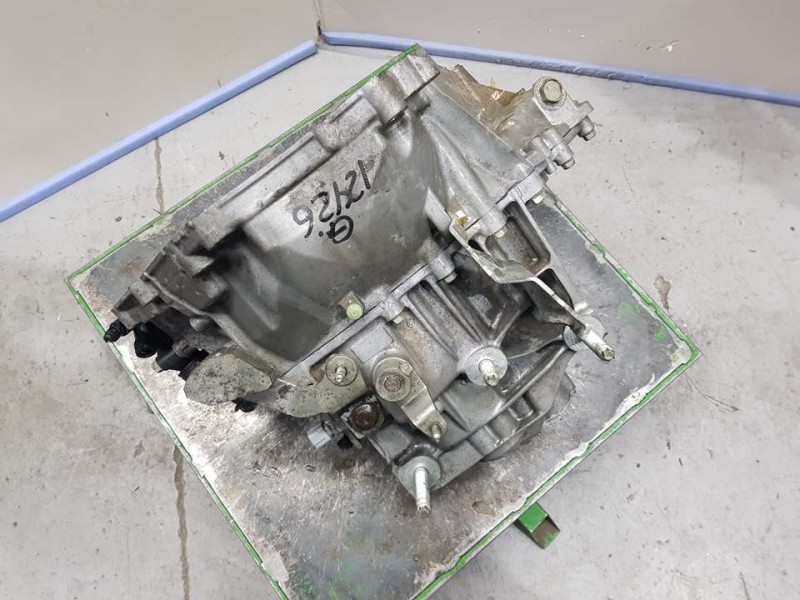 Recambio de caja cambios para mazda 2 lim. () style referencia OEM IAM F6W30 5TH0311093 5VELOCIDADES