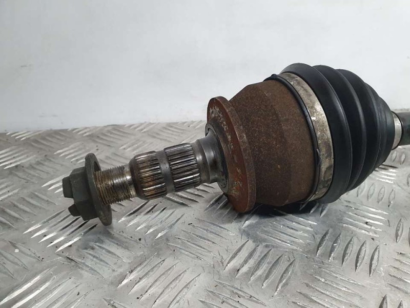 Recambio de transmision delantera derecha para opel zafira tourer expression referencia OEM IAM 13348259 10239823 