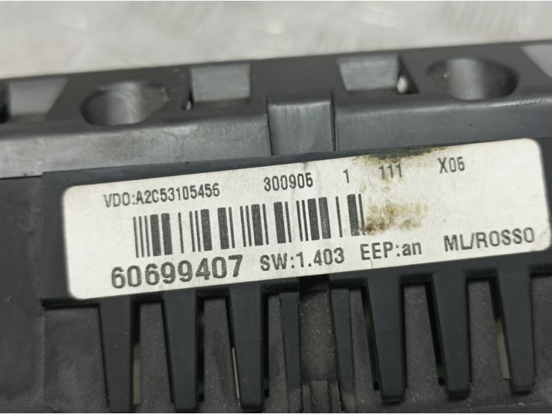Recambio de cuadro instrumentos para alfa romeo 159 (140) 1.9 jtdm 8v elegante referencia OEM IAM 60699407 A2C53105456 IEMENS VD