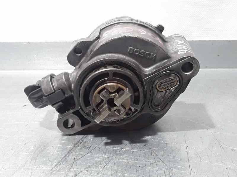 Recambio de depresor freno / bomba vacio para peugeot 207 1.6 16v hdi referencia OEM IAM D1561B  BOSCH