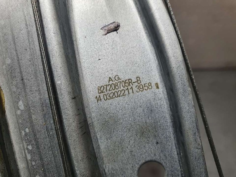 Recambio de elevalunas trasero derecho para dacia sandero stepway referencia OEM IAM 827208625R  ELECTRICO 2 PINES