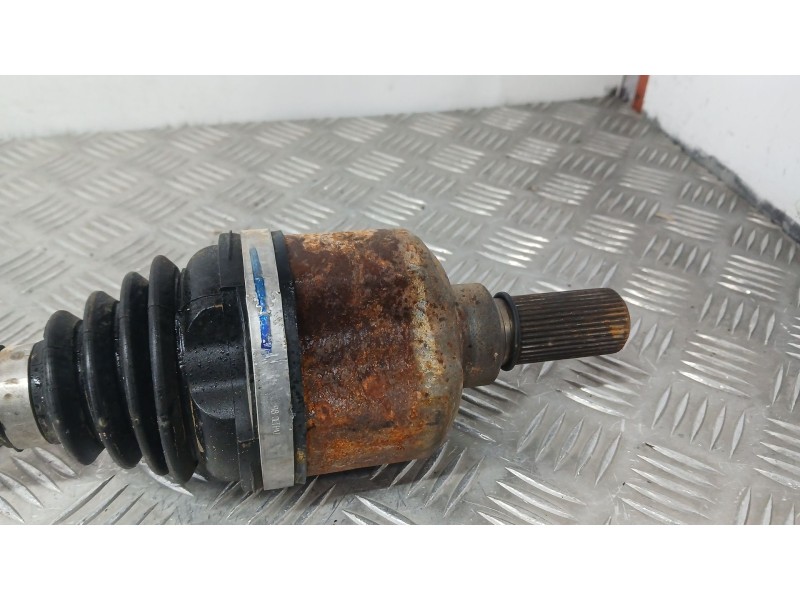 Recambio de transmision delantera izquierda para opel vivaro c furgoneta (k0) 2.0 referencia OEM IAM 9813091880  