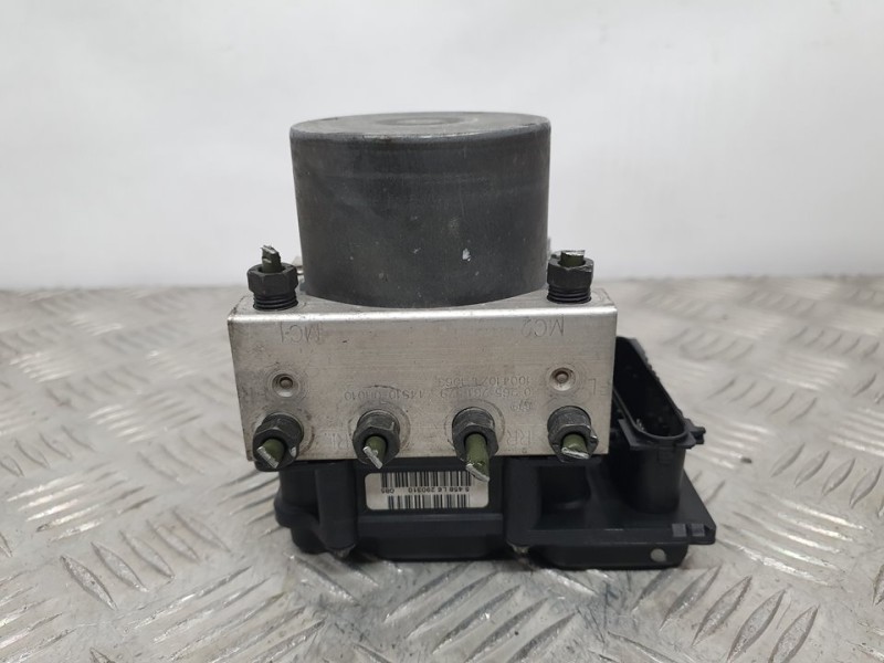 Recambio de abs para toyota aygo (kgb/wnb) live referencia OEM IAM 445100H010 0265231579 BOSCH