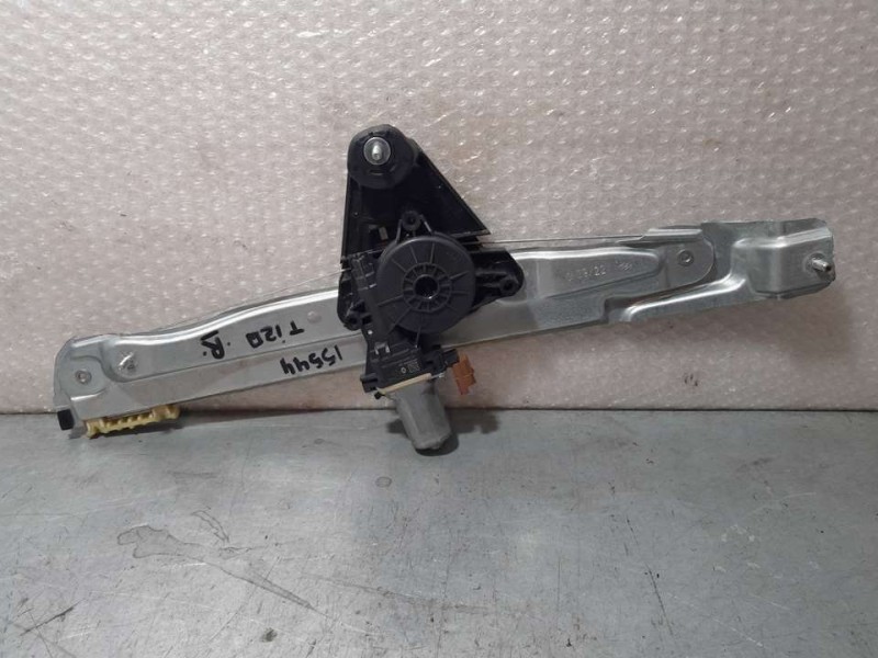 Recambio de elevalunas trasero izquierdo para dacia sandero stepway referencia OEM IAM 827203180R  ELECTRICO 2 PINES