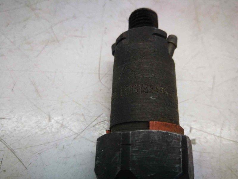 Recambio de inyector para renault kangoo (f/kc0) 1.9 diesel referencia OEM IAM LCR6735406H  DELPHI