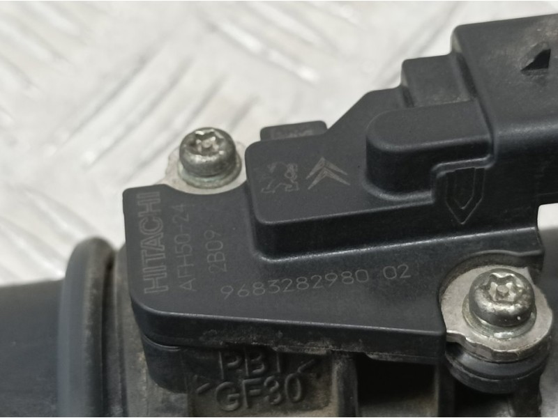 Recambio de caudalimetro para peugeot 3008 active referencia OEM IAM 9683282980 AFH5024 HITACHI
