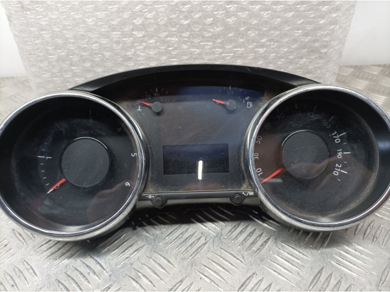 Recambio de cuadro instrumentos para peugeot 3008 active referencia OEM IAM 9666625680 6918975OU 