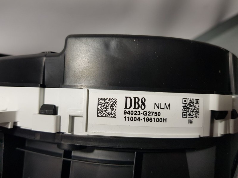 Recambio de cuadro instrumentos para hyundai ioniq style elektro referencia OEM IAM 94023G2750 1104196100H 