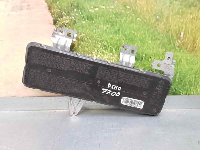 Recambio de airbag lateral delantero derecho para mercedes-benz clase clk (w209) coupe 270 cdi (209.316) referencia OEM IAM A209