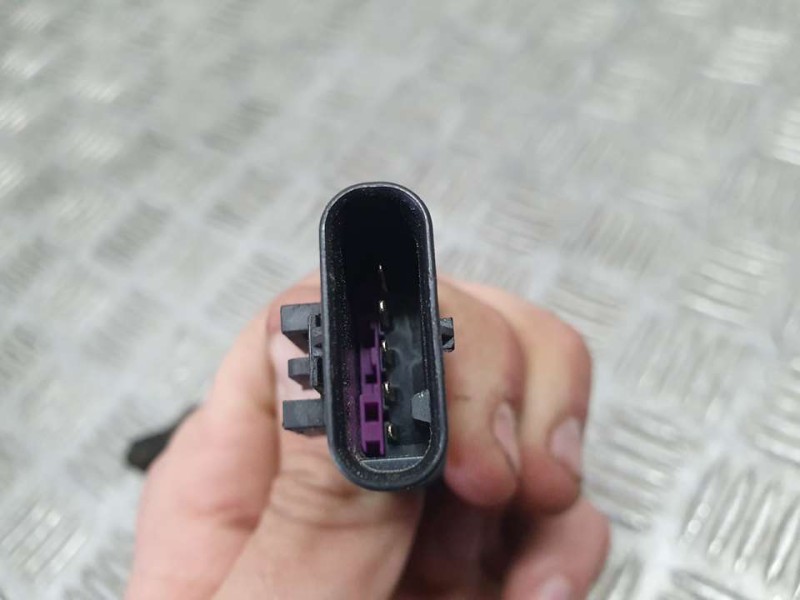 Recambio de sonda lambda para peugeot 5008 active referencia OEM IAM 9810666880 0258027151 BOSCH