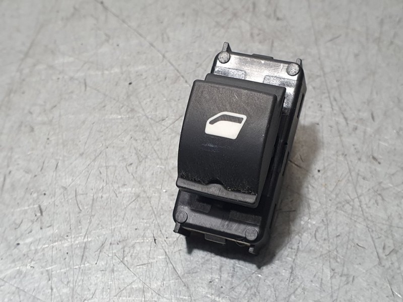 Recambio de mando elevalunas trasero derecho para citroën c5 aircross feel referencia OEM IAM SIN REF  