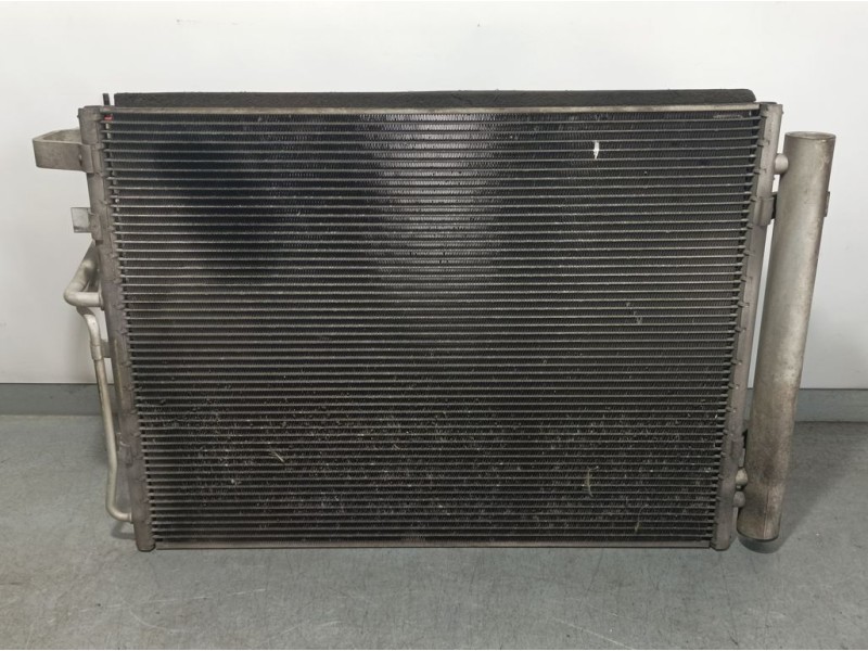 Recambio de condensador / radiador aire acondicionado para hyundai ix20 gls comfort referencia OEM IAM 976061P200  