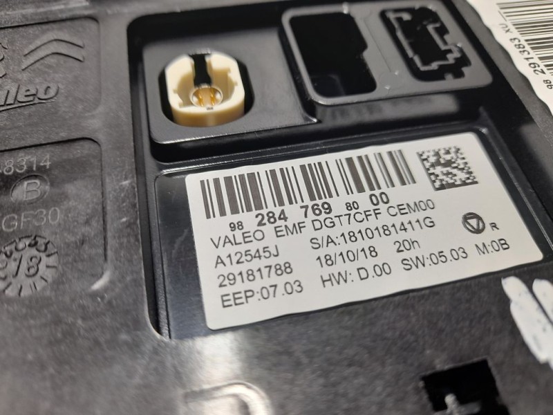 Recambio de sistema navegacion gps para citroën c3 feel referencia OEM IAM 9828476980 A12545J 