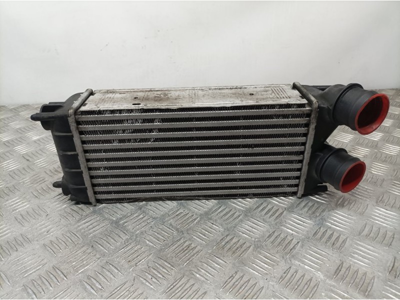 Recambio de intercooler para peugeot 3008 active referencia OEM IAM 9684212480 M144105C VALEO POCO DOBLADO