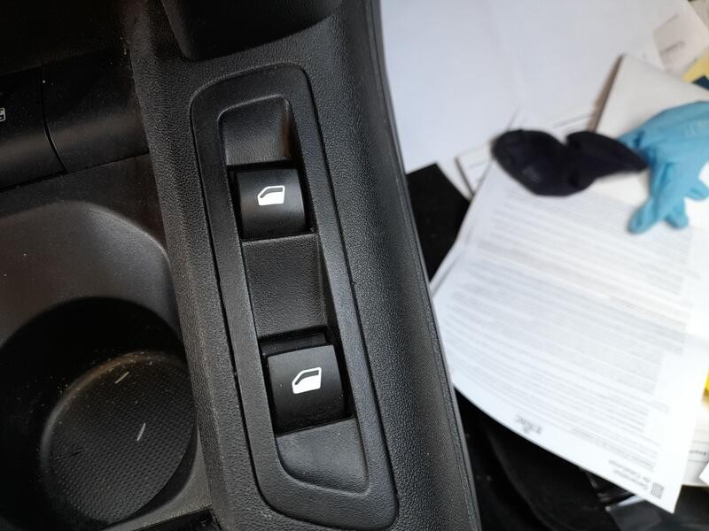 Recambio de mando elevalunas delantero derecho para citroën c-elysee (dd_) 1.2 vti 82 referencia OEM IAM 96657927ZD  