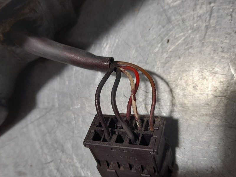 Recambio de retrovisor derecho para audi a4 berlina (b5) 1.9 tdi referencia OEM IAM   ELECTRICO 5 PINES