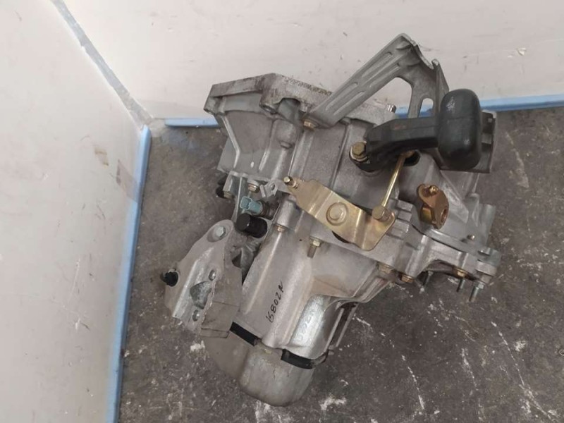 Recambio de caja cambios para citroën c2 vtr referencia OEM IAM 20GP24 0003053 5VELOCIDADES