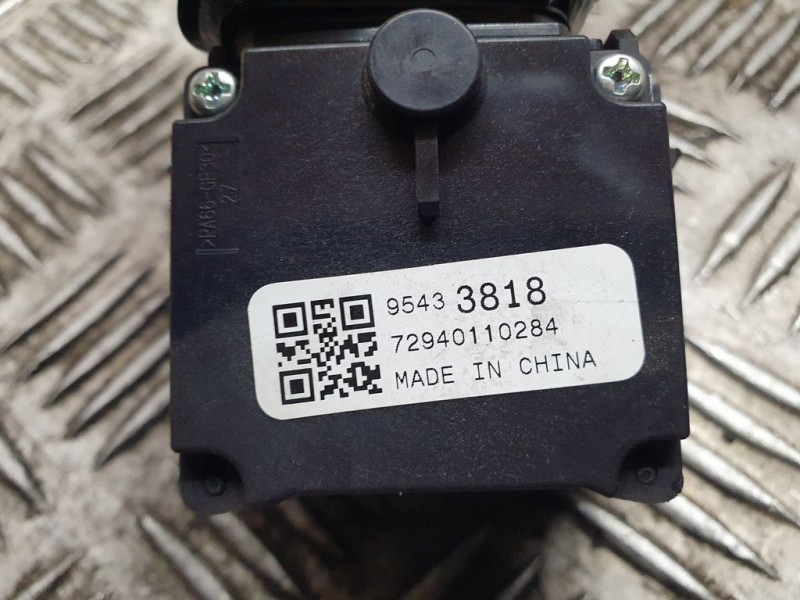 Recambio de mando limpia para opel corsa e edition referencia OEM IAM 95433818 72940110284 