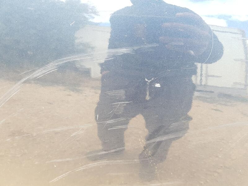 Recambio de puerta delantera derecha para kia sportage iv (ql, qle) 1.6 gdi referencia OEM IAM 76004F1000 MUY TOCADA 