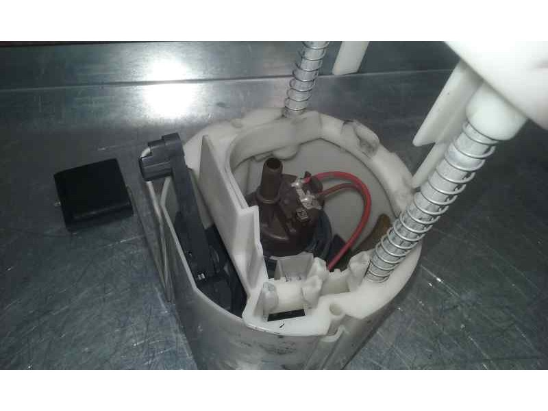 Recambio de aforador para mercedes-benz clase e (w211) berlina e 200 kompressor (211.041) referencia OEM IAM   VDO