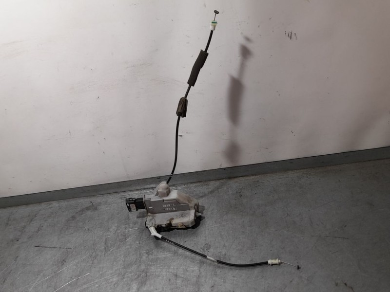 Recambio de cerradura puerta trasera izquierda para peugeot 508 sw allure referencia OEM IAM 3371A0317J4  