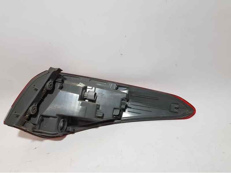 Recambio de piloto trasero izquierdo para hyundai i40 comfort referencia OEM IAM 924013Z6  EXTERIOR POCO ROZADO