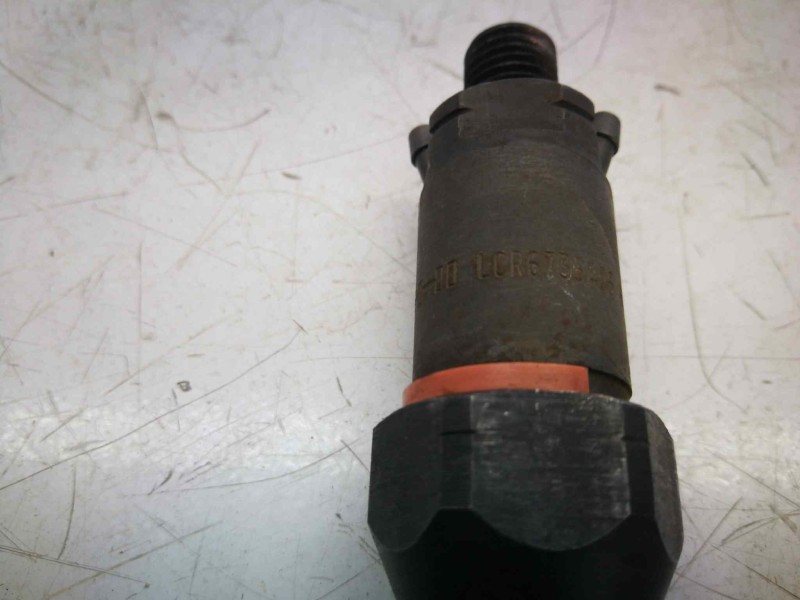 Recambio de inyector para renault kangoo (f/kc0) 1.9 diesel referencia OEM IAM LCR6735406H  DELPHI