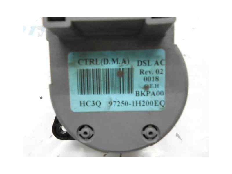 Recambio de mando climatizador para kia cee´d active referencia OEM IAM 972501H200EQ  