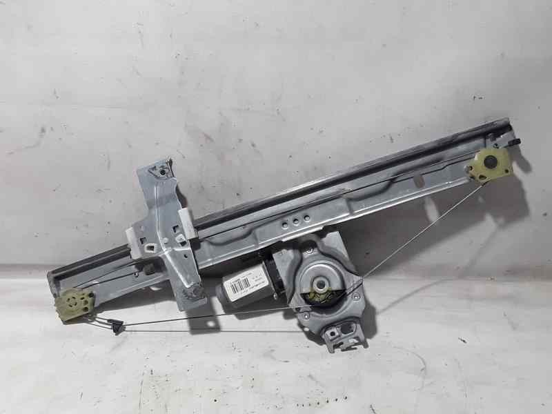 Recambio de elevalunas delantero derecho para peugeot 207 sport referencia OEM IAM  2 PINS ELECTRICO