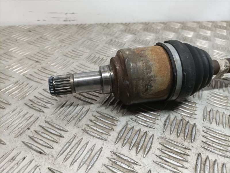 Recambio de transmision delantera izquierda para fiat punto berlina (188) 1.2 8v elx (i) referencia OEM IAM   SIN REFERENCIA